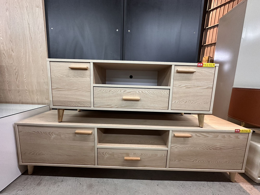 淺木紋電視櫃開放收納款